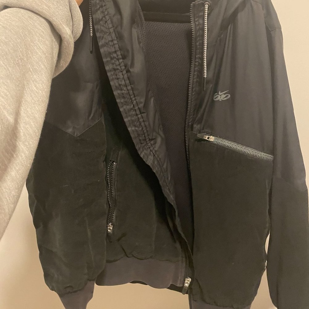 Nike Jacket Size Medium Half suede
